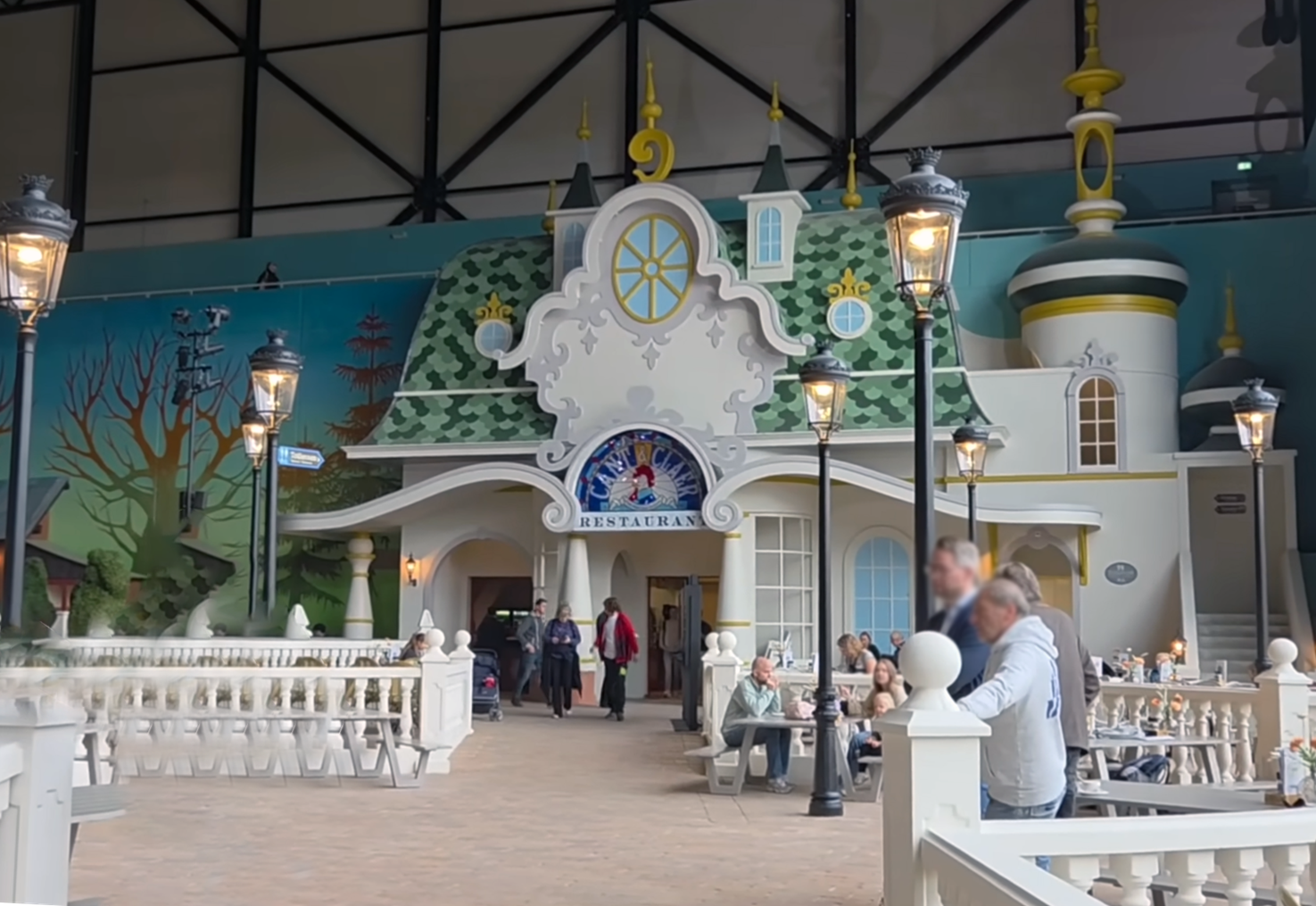 Unieke ornamenten voor attractiepark Bommelwereld